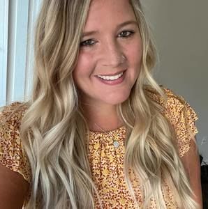 Meet your Posher, Janelle